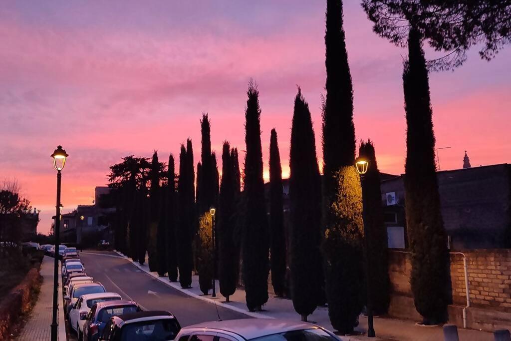 Sun & Moon Family Free Parking Roma